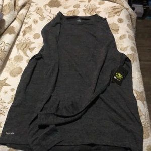 Long sleeve gray shirt